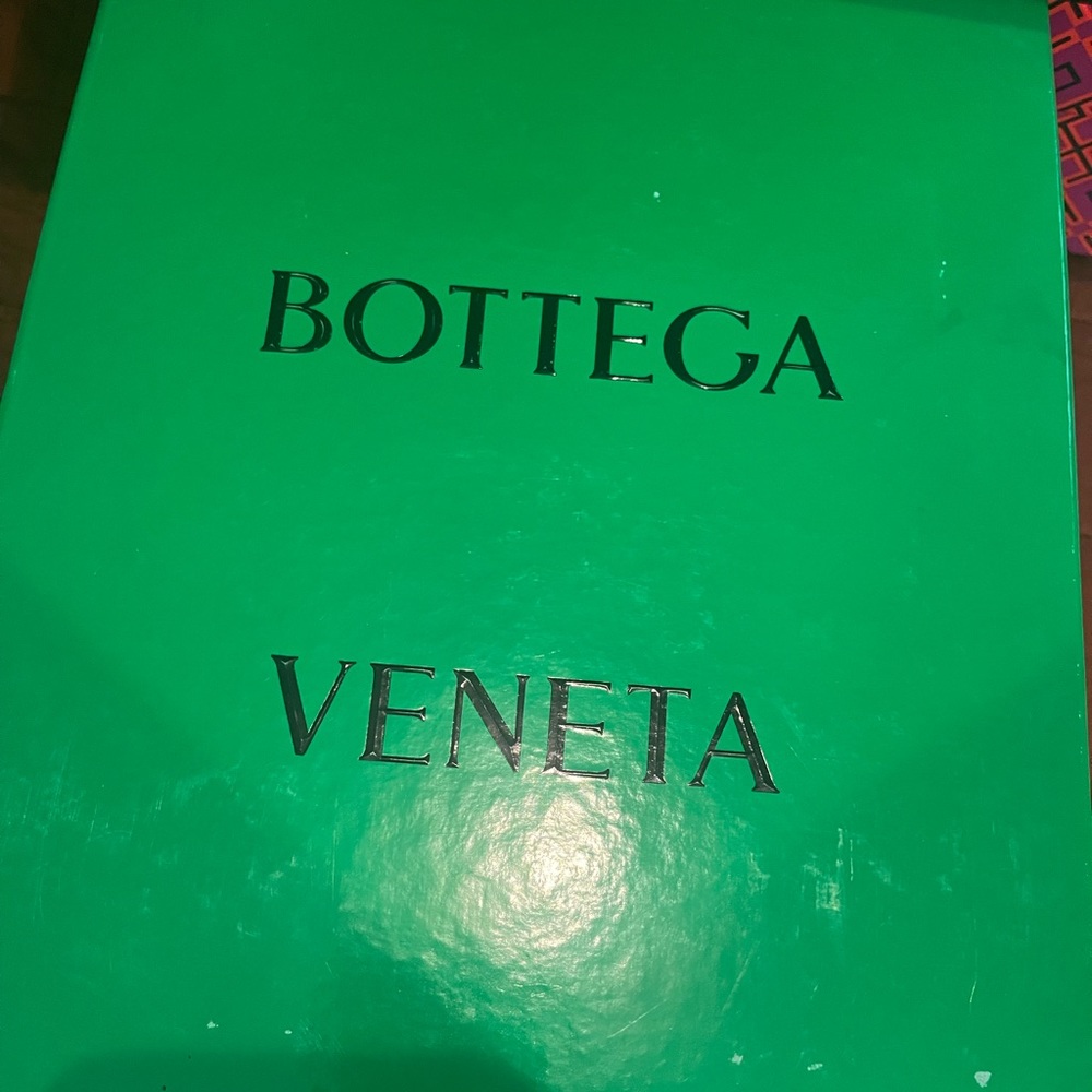 Bottega Veneta